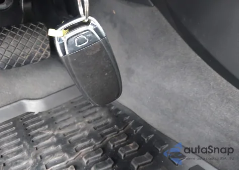 2015 Audi Q5 Premium Plus из США, поврежденный, VIN WA1LFAFP5FA138975